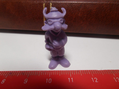 Asterix purukumi figuuri -70 luvulta #27