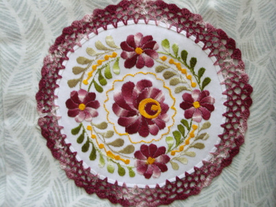 PÖYTÄLIINA Pieni jugend tyylinen  25cm