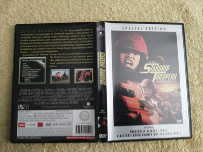 STARSHIP TROOPERS DVD