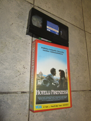 E.M. Forster - Hotelli Firenzessä ; VHS ISOKOPPA