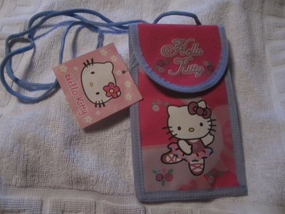 Hello Kitty Kaulakukkaro / Pussukka *käyttämätön*