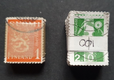 200 vanhaa postimerkkiä: Suomi Leijona + Ranska