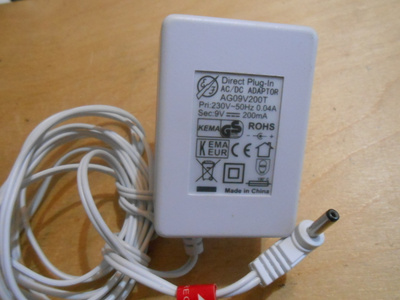 AC/DC adaptor AG09V200T.
