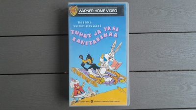 VHS: Väiski Vemmelsääri - Tuhat Ja Yksi Kanitarinaa (1982)