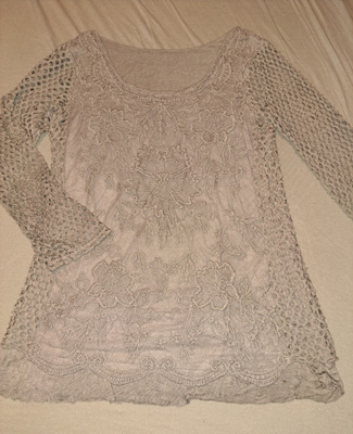 Beige trikoo paita koko L