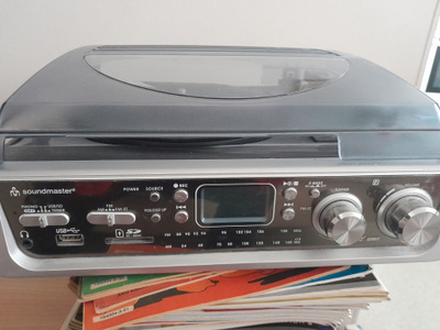 Soundmaster PL-520 USB radio/lp levysoitin