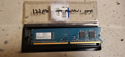 256MB 1Rx16 PC2-4200U-444-10-C1 NT256T64UH4A0FY-37B muisti