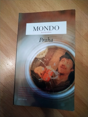 PRAHA MONDO Matkaopas kirja.