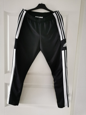 Adidas verkkarit M - uusi