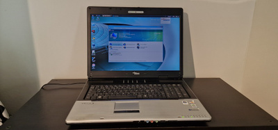17" Fujitsu-Siemens Amilo Xa 2528