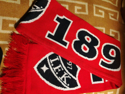 Fani kaulahuivi IFK musta valkoinen punainen 1897