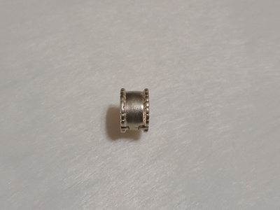 Hopea Pandora Beveled Sterling Silver Clip Charm 925