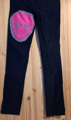 Uudet pääkallo stretch housut