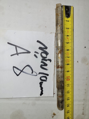 Tunturi tai muu vanha mopo akseli 10mm
