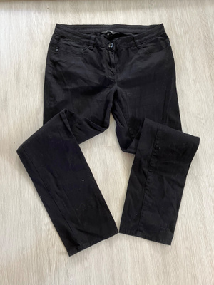 Premoda farkut L/42