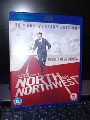 Blu-ray Vaarallinen romanssi ( SIS POSTIKULU )