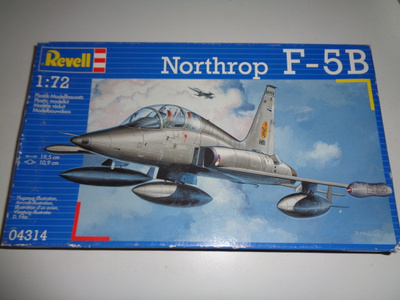 Northrop F-5B  1/72