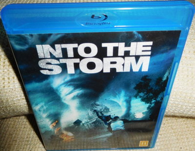 Into The Storm Blu-ray