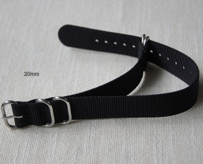 NATO 20 mm ranneke - musta