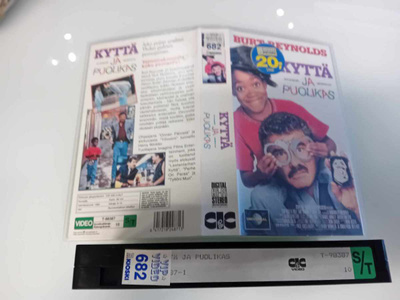 Kyttä ja puolikas