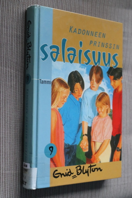 Enid Blyton : Kadonneen prinssin salaisuus (6.p. 2000 k.p)