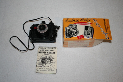 Vintage Empire baby the wonder camera