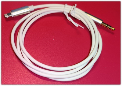 iPhone/iPad Lightning - 3,5mm aux liitinkaapeli #30732