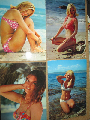 neljä pin-up postikorttia