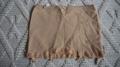SUKKANAUHALIIVI Patricia, koko large/80, VINTAGE