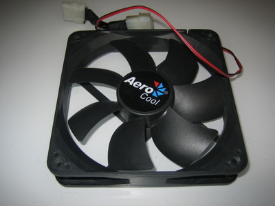 Aero Cool 120 x 120 Kotelopuhallin