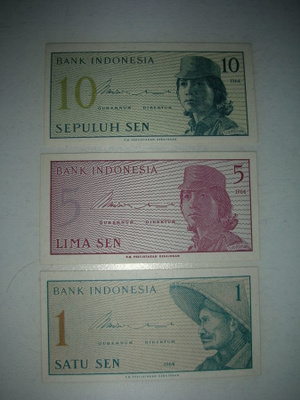 Indonesia 1,5 ja 10 sen setelit
