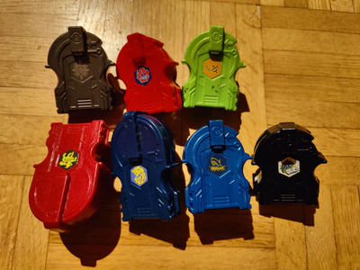 Beyblade laukaisimia kasa 2