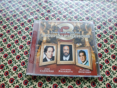 The Three Tenors CD-levy hienossa kunnossa