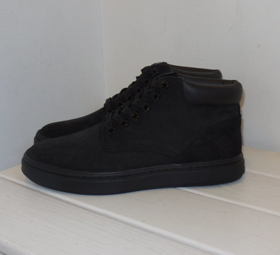 39 - Timberland mustat nilkkurit nahkaa * UUDET