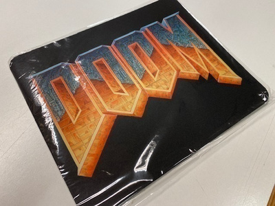Doom logo hiirimatto