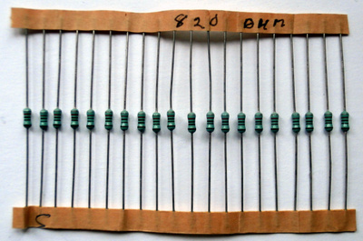 820 Ohm 1% Vastuksia 20 kpl
