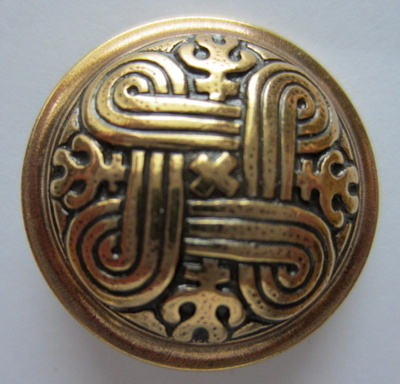 Kalevala  Koru , rintaneula,  pronssi ,  Hannun  vaakuna