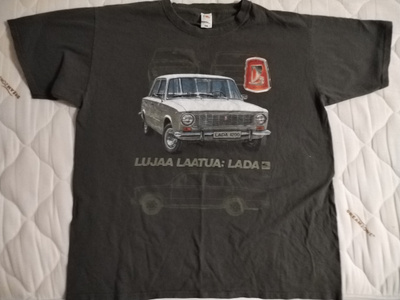 Lada t-paita koko L