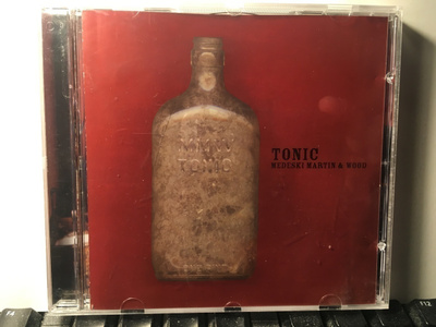 MEDESKI MARTIN & WOOD: Tonic, CD
