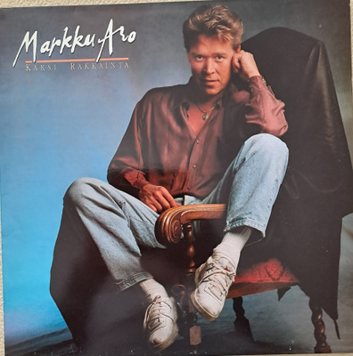 MARKKU ARO : KAKSI RAKKAINTA  LP