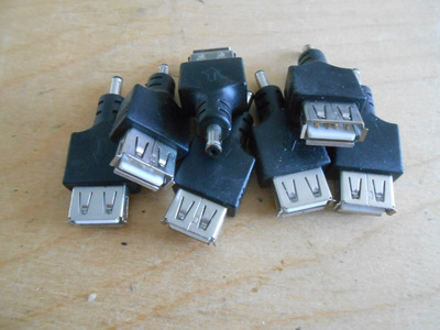 Adapterit, Liittimet. USB.