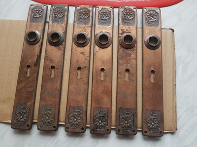 Vanhat isot oven helat 6 kpl.