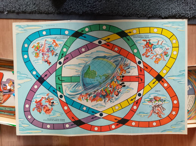 Taavi eno avaruuslentäjänä vintage Disney lautapeli