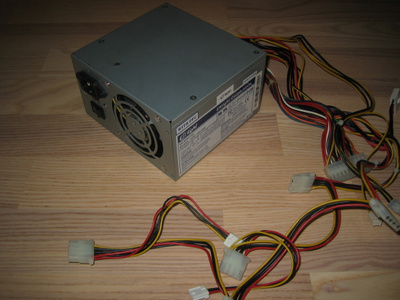Enlight 300W ATX- Virtalähde
