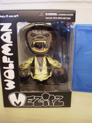 WOLFMAN MEZITZ	(18 276)	mez37090, designer vinyl, n.15cm	FIG