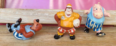 Kinder Jalkapallo hahmot