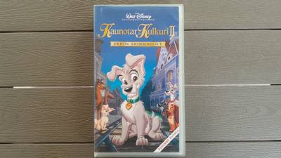 VHS: Kaunotar ja Kulkuri II - Pepin Seikkailut (Disney 1998)