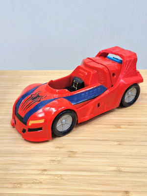Spider-man lentoauto