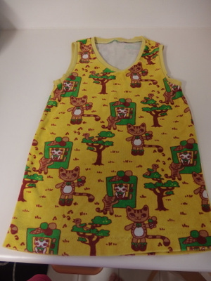 Ihana vintage mekko tytölle, n. 110 cm