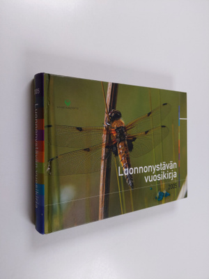Inga Aaltonen ym. : Luonnonystävän vuosikirja